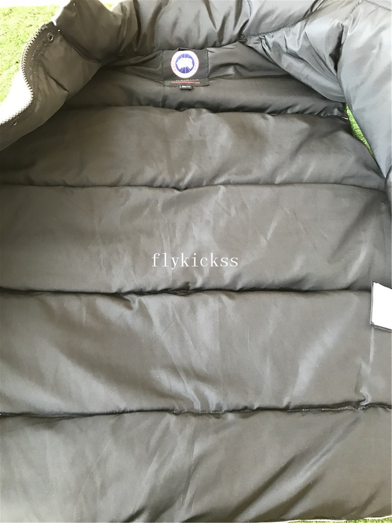 Canada Goose Cream White Freestyle Vest Jacket